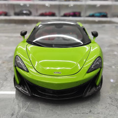 [LCD] 1:18 McLaren 2020 600LT Green Model Car Die-Cast