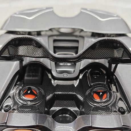 LCD McLaren 2020 Elva Heavy Grey Metallic 1:18 – Modello da collezione pressofuso
