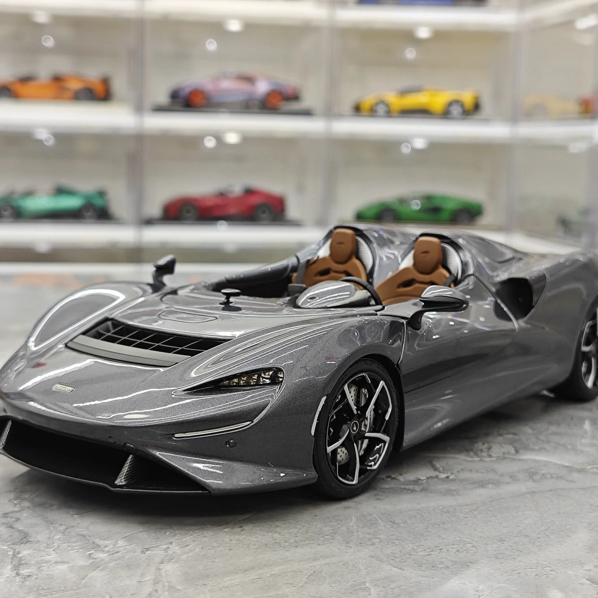 LCD McLaren 2020 Elva Heavy Grey Metallic 1:18 – Modello da collezione pressofuso