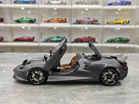 LCD McLaren 2020 Elva Heavy Grey Metallic 1:18 – Modello da collezione pressofuso