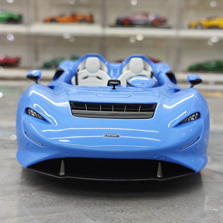 LCD McLaren 2020 Elva Light Blue 1:18 – Modello da collezione pressofuso