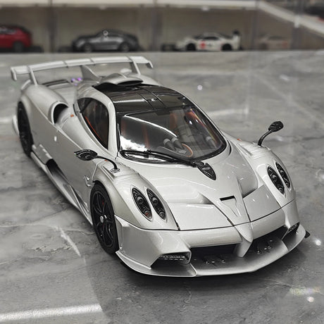 LCD Pagani 2020 Imola Silver 1:18 – Modello da collezione pressofuso