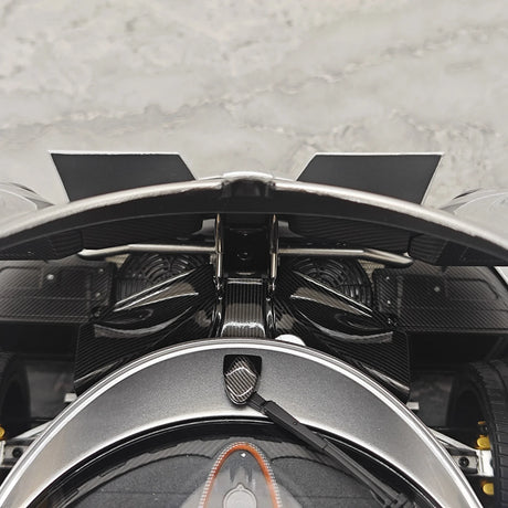 LCD Pagani 2020 Imola Silver 1:18 – Modello da collezione pressofuso