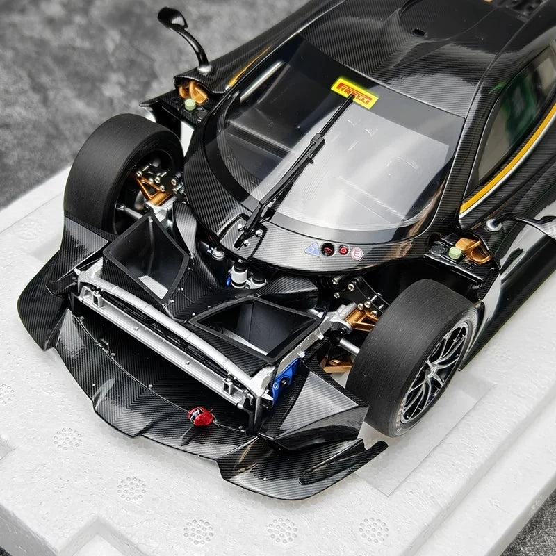 [LCD] 1:18 Pagani 2021 Huayra R Black Model Car Die-Cast