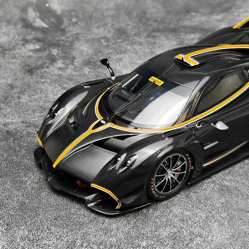 [LCD] 1:18 Pagani 2021 Huayra R Black Model Car Die-Cast
