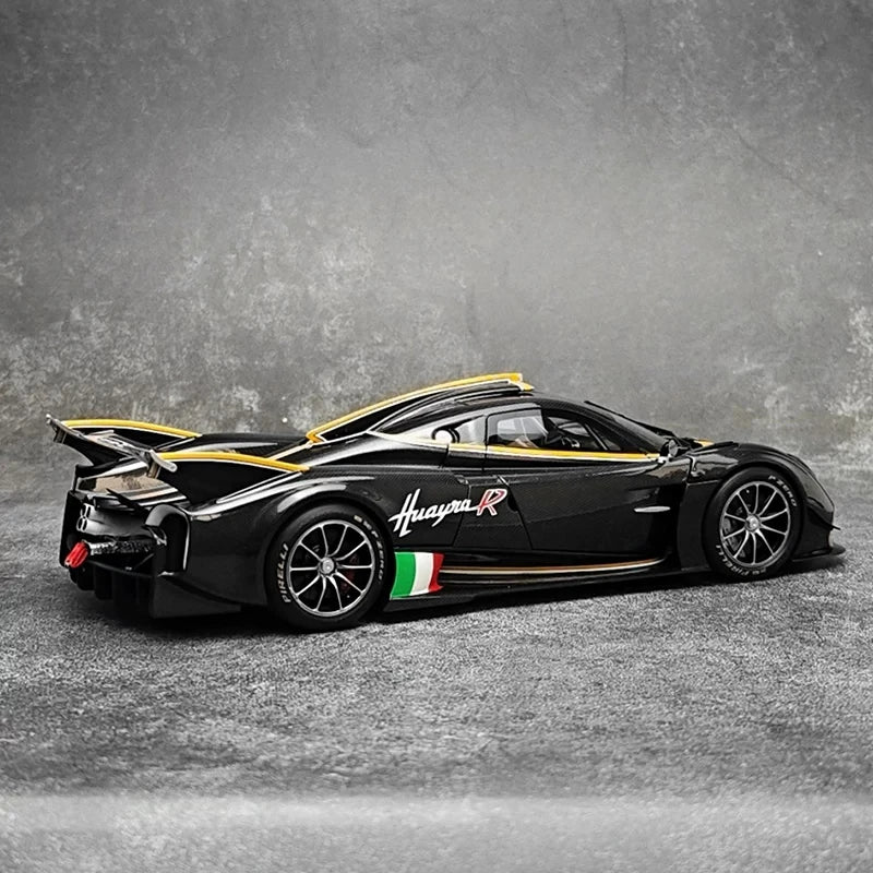 [LCD] 1:18 Pagani 2021 Huayra R Black Model Car Die-Cast