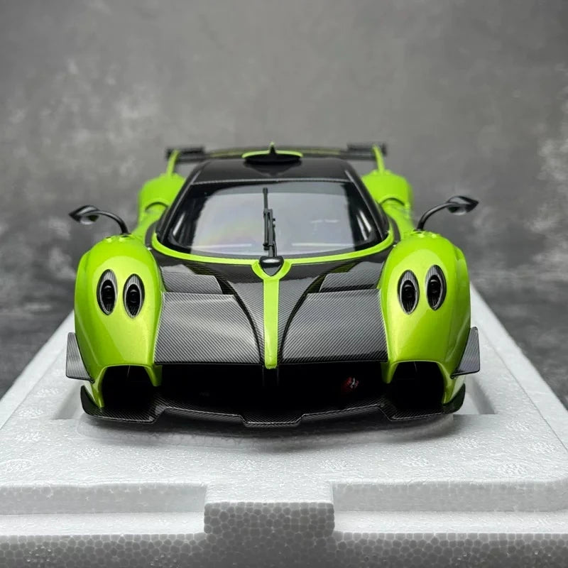 [LCD] 1:18 Pagani 2021 Huayra R Green Model Car Die-Cast