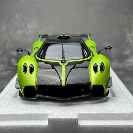 [LCD] 1:18 Pagani 2021 Huayra R Green Model Car Die-Cast