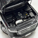 [LCD] 1:18 Toyota 2022 Land Cruiser LC300 Black Model Car Die-Cast