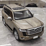 [LCD] 1:18 Toyota 2022 Land Cruiser LC300 Gold Model Car Die-Cast