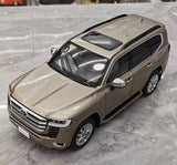 [LCD] 1:18 Toyota 2022 Land Cruiser LC300 Gold Model Car Die-Cast