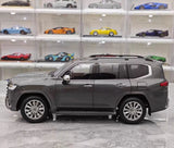 [LCD] 1:18 Toyota 2022 Land Cruiser LC300 Gray Model Car Die-Cast