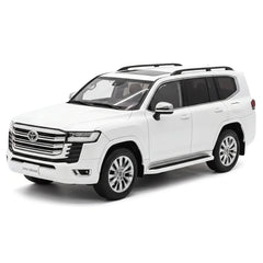 [LCD] 1:18 Toyota 2022 Land Cruiser LC300 White Model Car Die-Cast