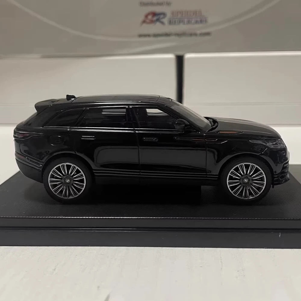 [LCD] 1:43 Land Rover 2017 Range Rover Velar Black Model Car Die-Cast
