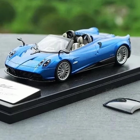 [LCD] 1:43 Pagani 2017 Huayra Roadster Blue Model Car Die-Cast