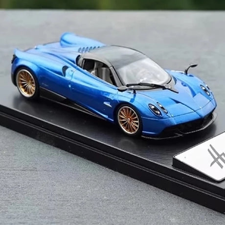 [LCD] 1:43 Pagani 2017 Huayra Roadster Blue Model Car Die-Cast