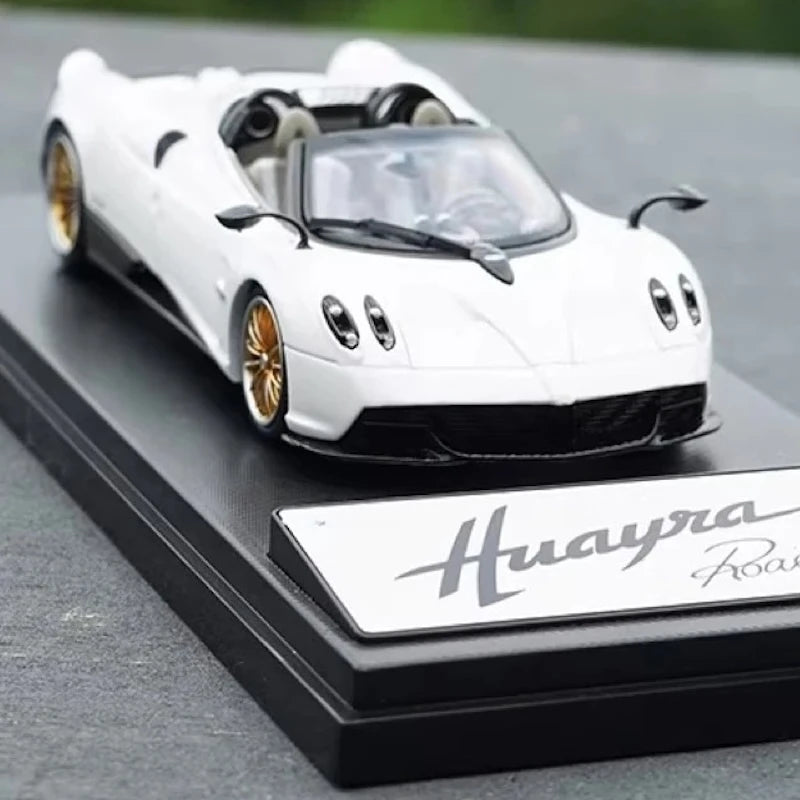 [LCD] 1:43 Pagani 2017 Huayra Roadster White Model Car Die-Cast