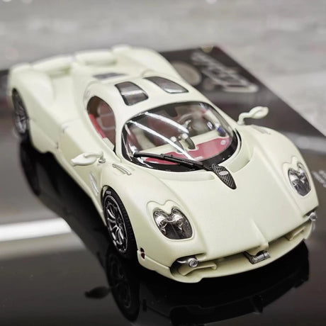 [LCD] 1:43 Pagani 2023 Utopia White Model Car Die-Cast