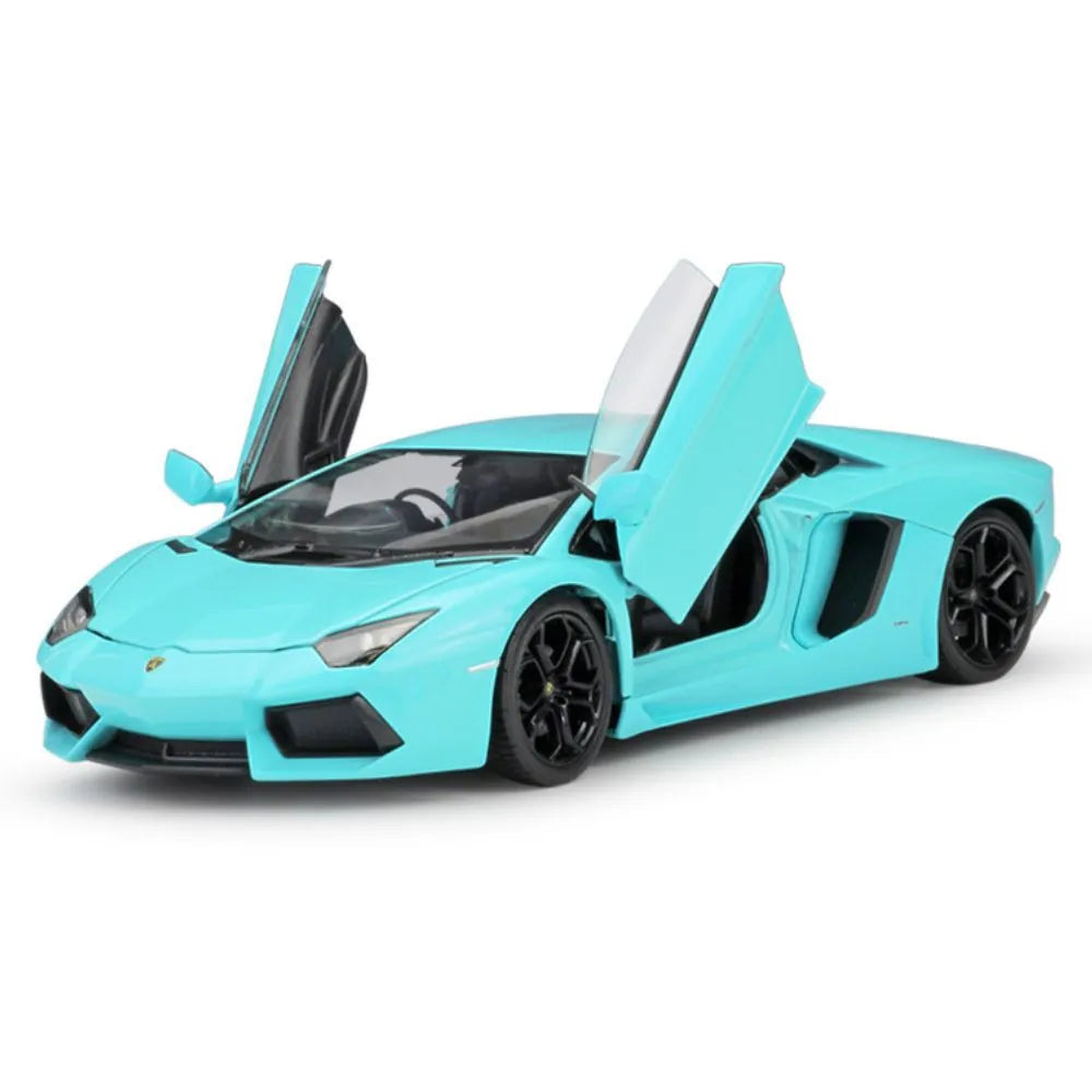 1:24 Lamborghini 2013 Aventador LP700-4 Die Cast Model Car