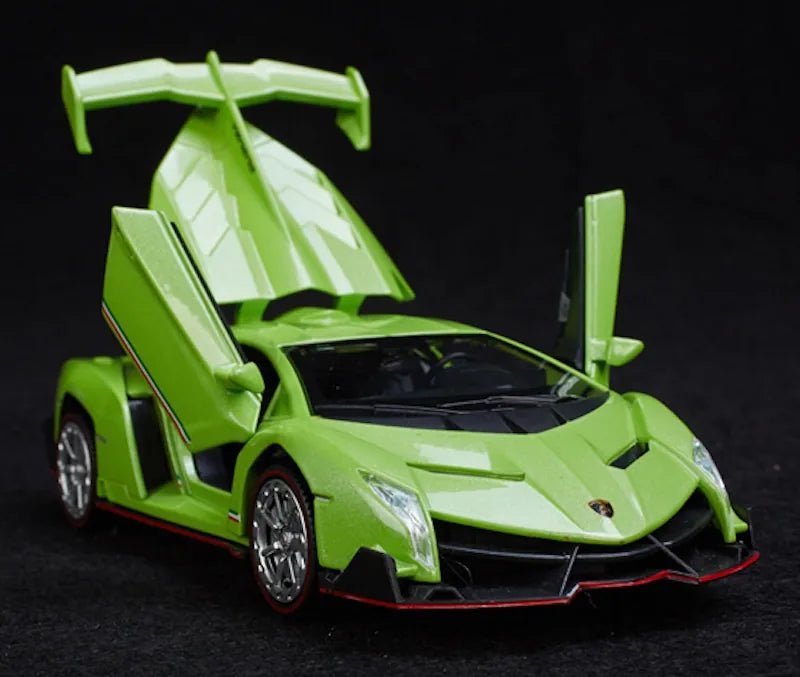 1:32 Lamborghini 2013 Veneno Die Cast Model Car