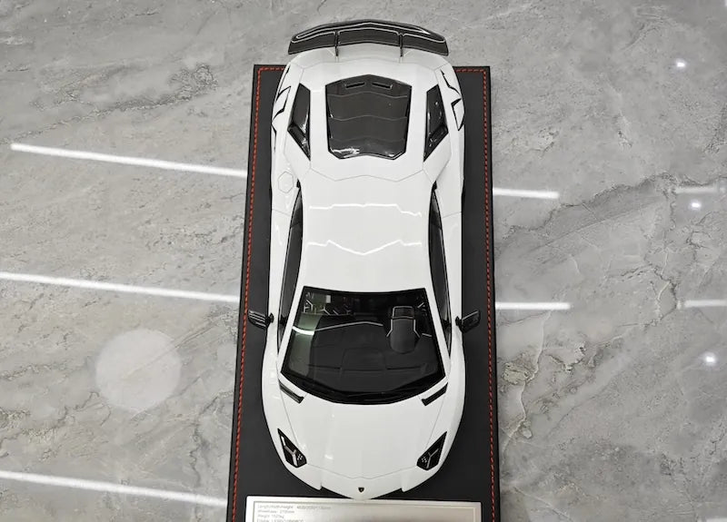 1:18 Lamborghini 2015 Aventador LP750-4 SV Die Cast Model Car