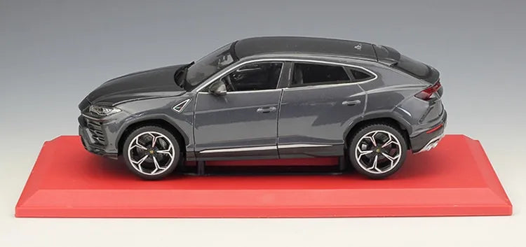 1:18 Lamborghini 2017 Urus Die Cast Model Car