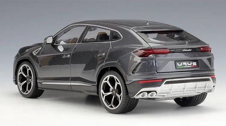 1:18 Lamborghini 2017 Urus Die Cast Model Car