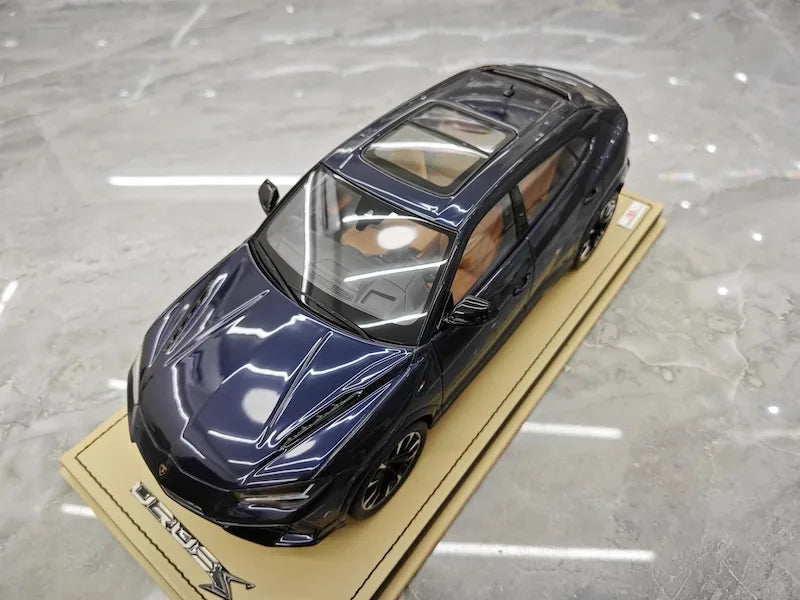 1:18 Lamborghini 2018 URUS S Die Cast Model Car