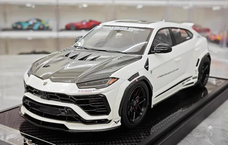 1:18 Lamborghini 2018 Urus LBWK Widebody Die Cast Model Car