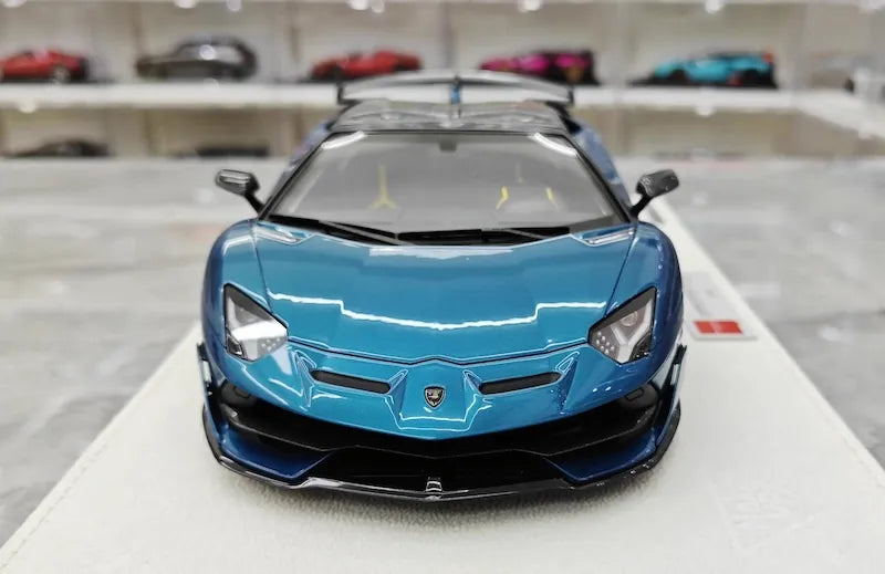 1:18 Lamborghini 2019 Aventador SVJ Roadster Die Cast Model Car