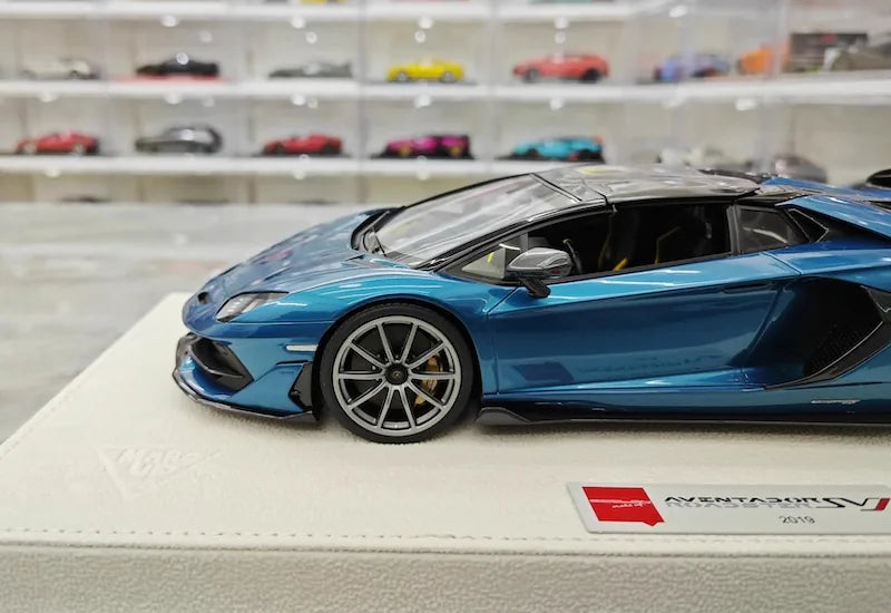 1:18 Lamborghini 2019 Aventador SVJ Roadster Die Cast Model Car