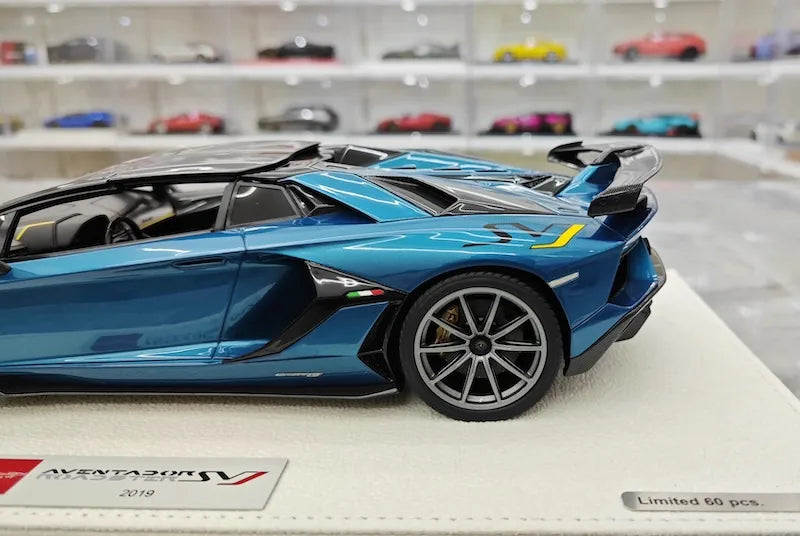 1:18 Lamborghini 2019 Aventador SVJ Roadster Die Cast Model Car