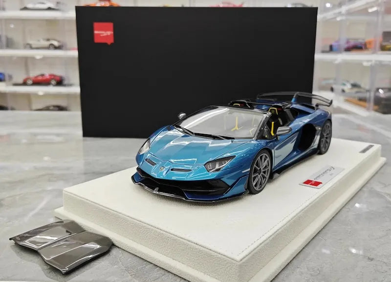1:18 Lamborghini 2019 Aventador SVJ Roadster Die Cast Model Car