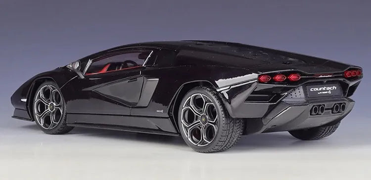 1:18 Lamborghini 2022 Countach LPI800-4 Die Cast Model Car