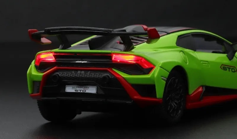 1:32 Lamborghini 2023 Huracan STO Die Cast Model Car