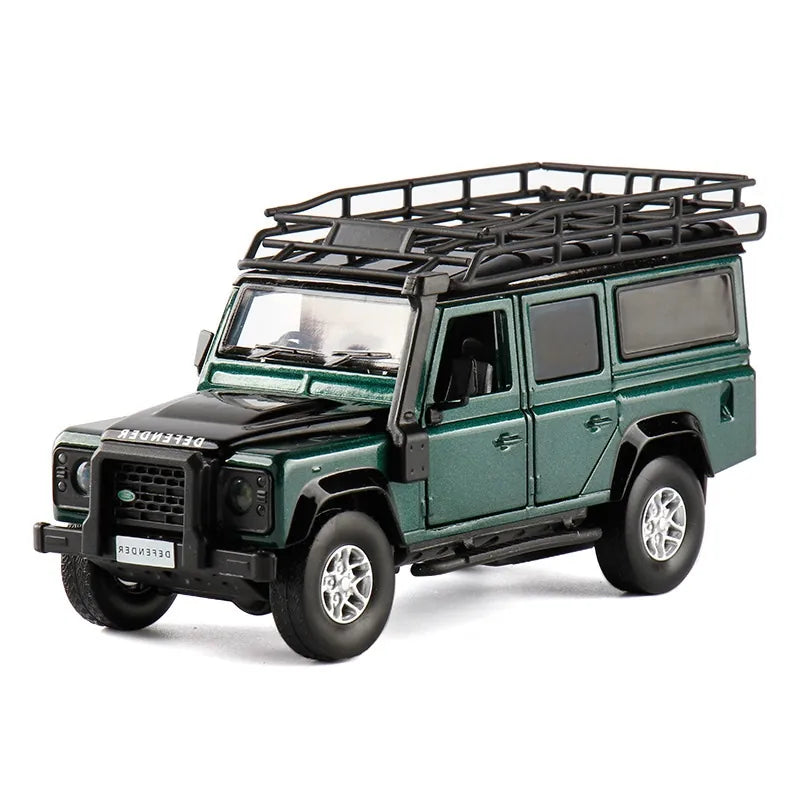 1:32 Land Rover 1998 Defender 110 Camel Trophy Die Cast Model Car