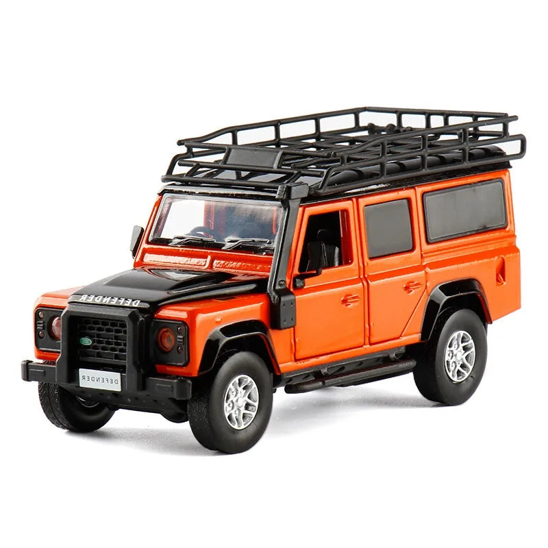 1:32 Land Rover 1998 Defender 110 Camel Trophy Die Cast Model Car