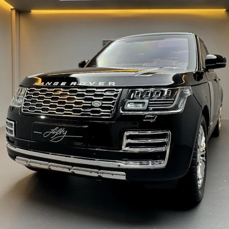 1:18 Land Rover 2012 Range Rover Die Cast Model Car