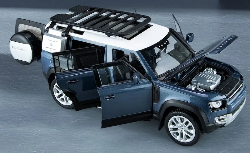 1:18 Land Rover 2019 Defender 110 Die Cast Model Car