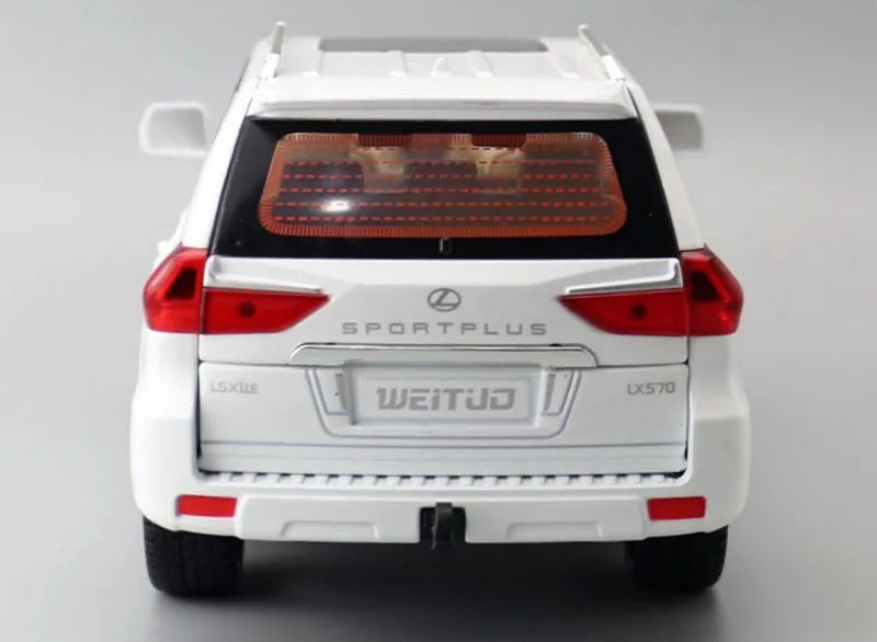1:18 Lexus 2018 LX570 F Sport Die Cast Model Car