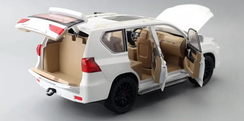 1:18 Lexus 2018 LX570 F Sport Die Cast Model Car