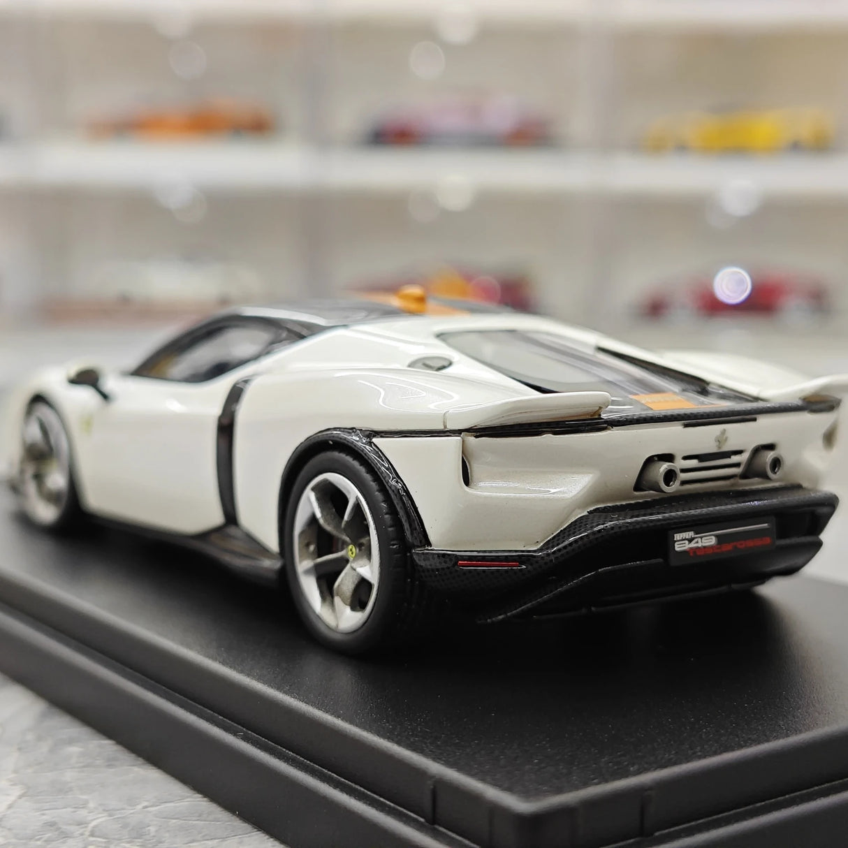 쿠페 비앙코 이탈리아 1:43 룩 스마트Ferrari 2025 849 Testarossa – 수집용 레진 모델 레진