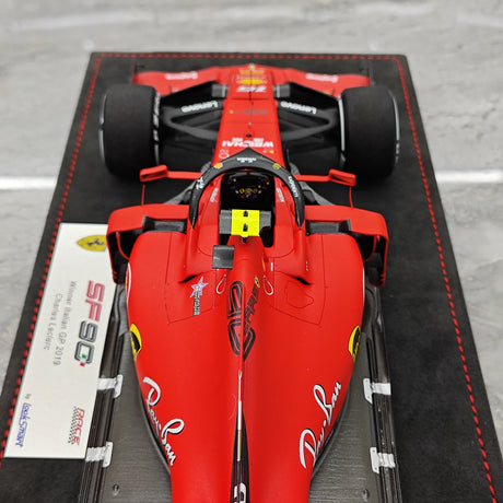 1:18 Ferrari 2019 SF90 #16 italienischer GP Monza Charles Leclerc F1 Resin-Modell von Look Smart – Ansicht 11