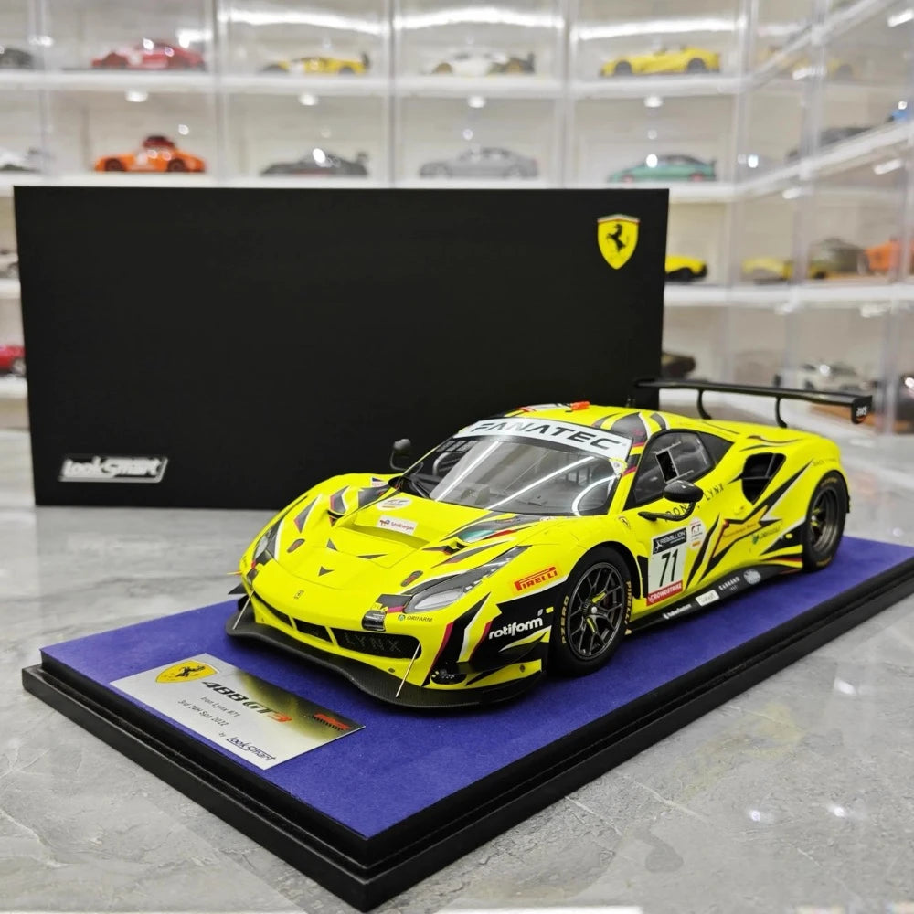 [Look Smart] 1:18 Ferrari 2022 488 GT3 Evo Iron Dames #71 Model Car Resin / Closed Body
