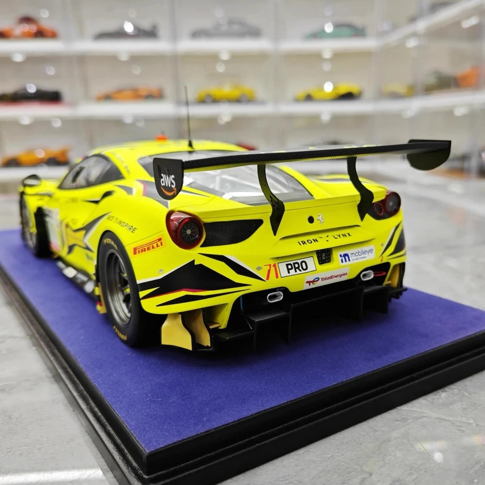 [Look Smart] 1:18 Ferrari 2022 488 GT3 Evo Iron Dames #71 Model Car Resin / Closed Body