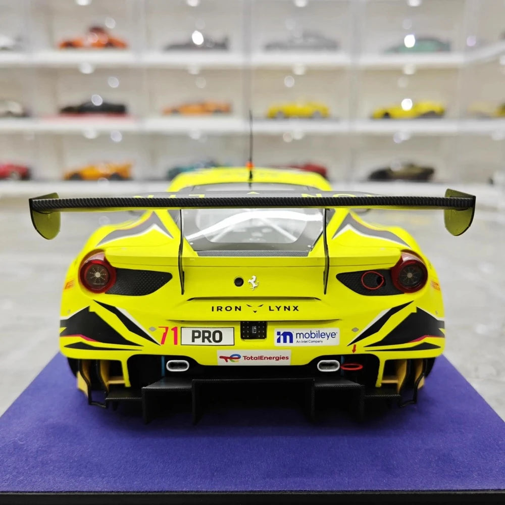 [Look Smart] 1:18 Ferrari 2022 488 GT3 Evo Iron Dames #71 Model Car Resin / Closed Body
