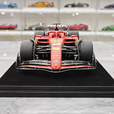 1:18 Ferrari 2024 SF-24 #16 australiska GP Charles Leclerc F1 resinmodell från Look Smart - vy 1