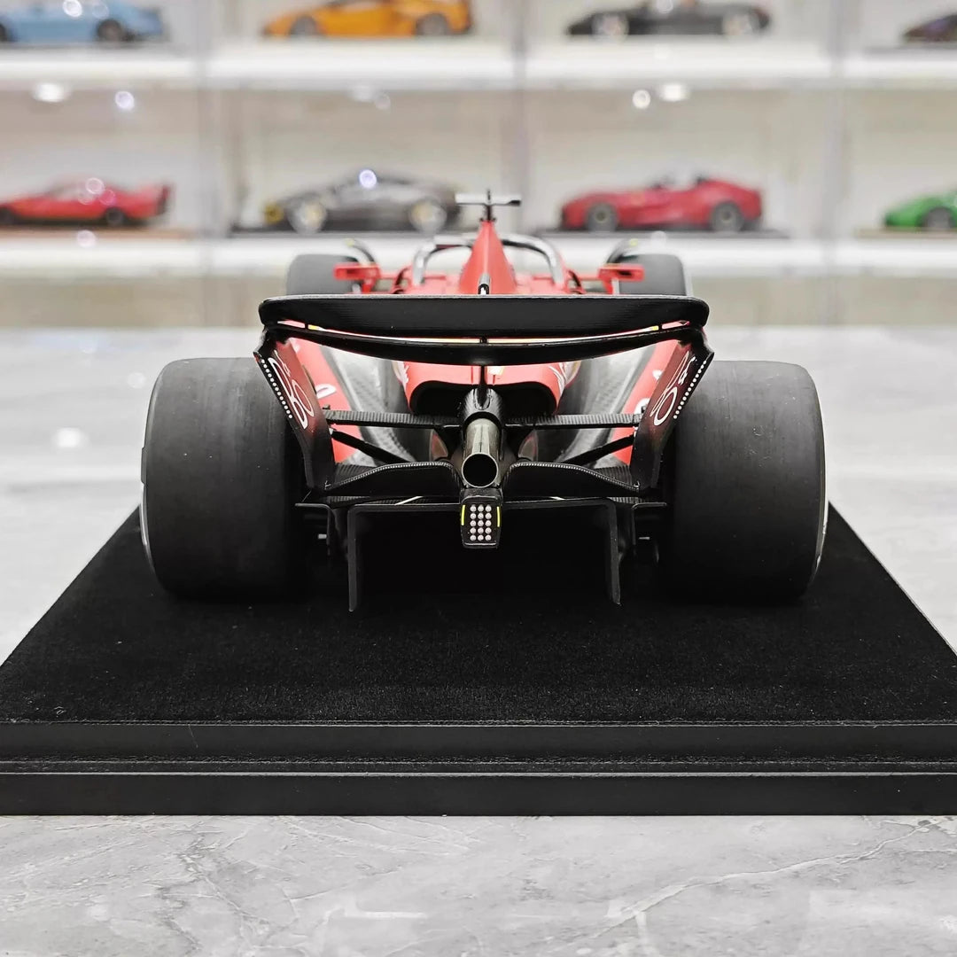 1:18 Ferrari 2024 SF-24 #16 australiska GP Charles Leclerc F1 resinmodell från Look Smart - vy 7