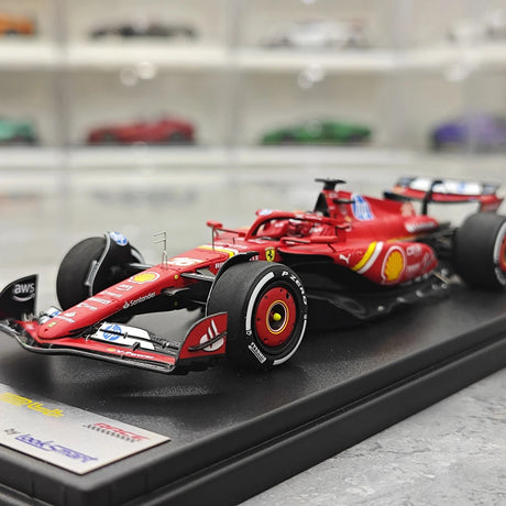 1:43 Ferrari 2024 SF-24 #16 أبوظبي GP تشارلز لوكلير نموذج سيارة من الراتنج F1 من لوك سمارت - عرض 3