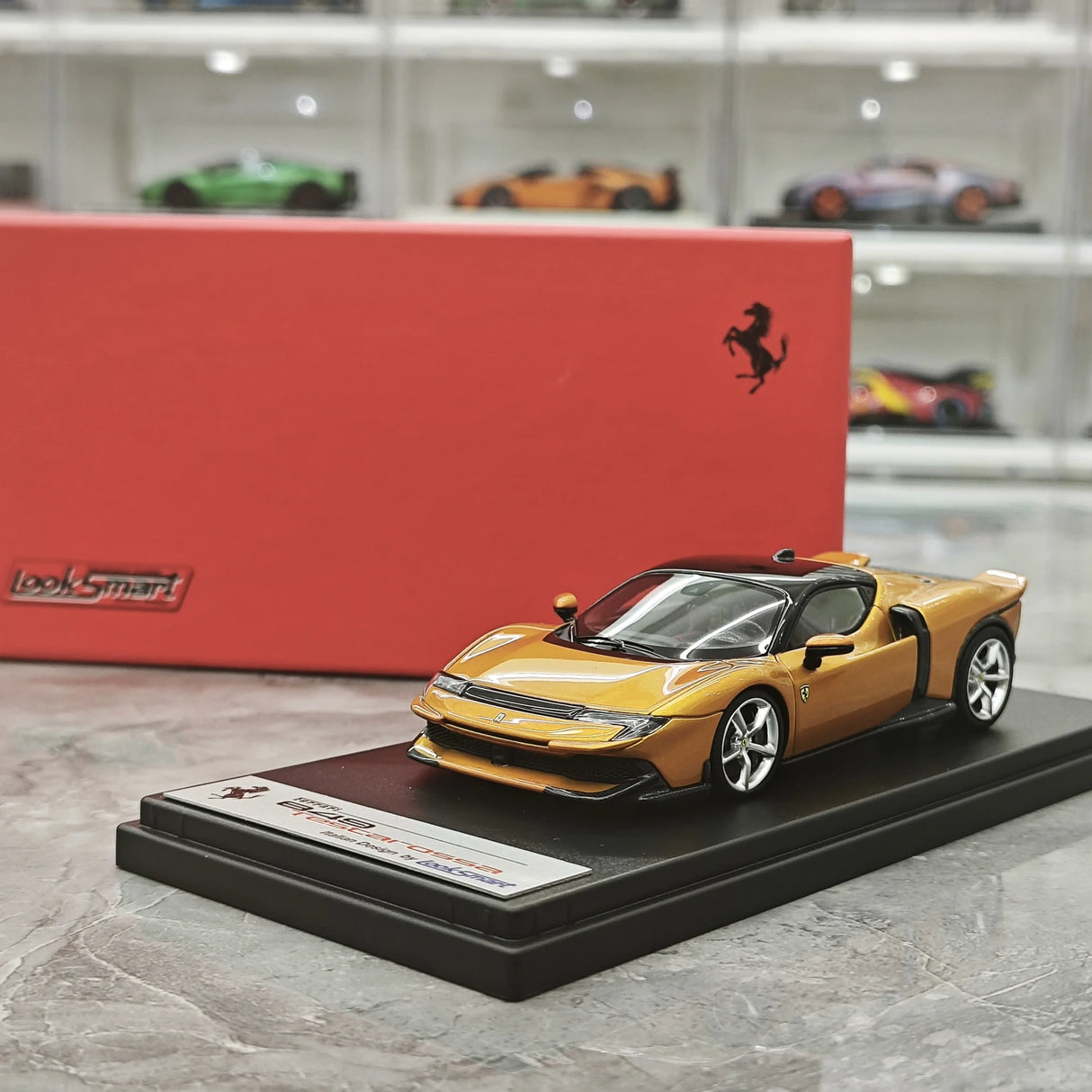 Wyglądaj mądrze Ferrari 2025 849 Testarossa Coupe Arancio Amber 1:43 – kolekcjonerski model żywicy z żywicy